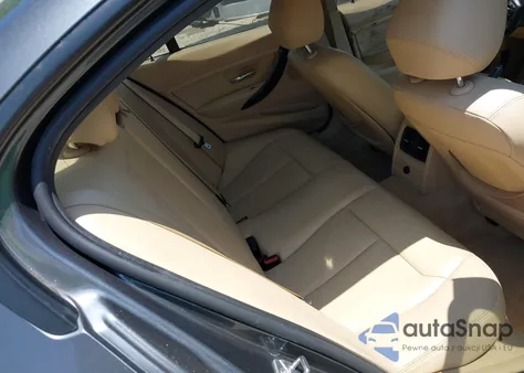 2013 BMW 320I z USA, uszkodzony, nr VIN WBA3B1C50DK130310